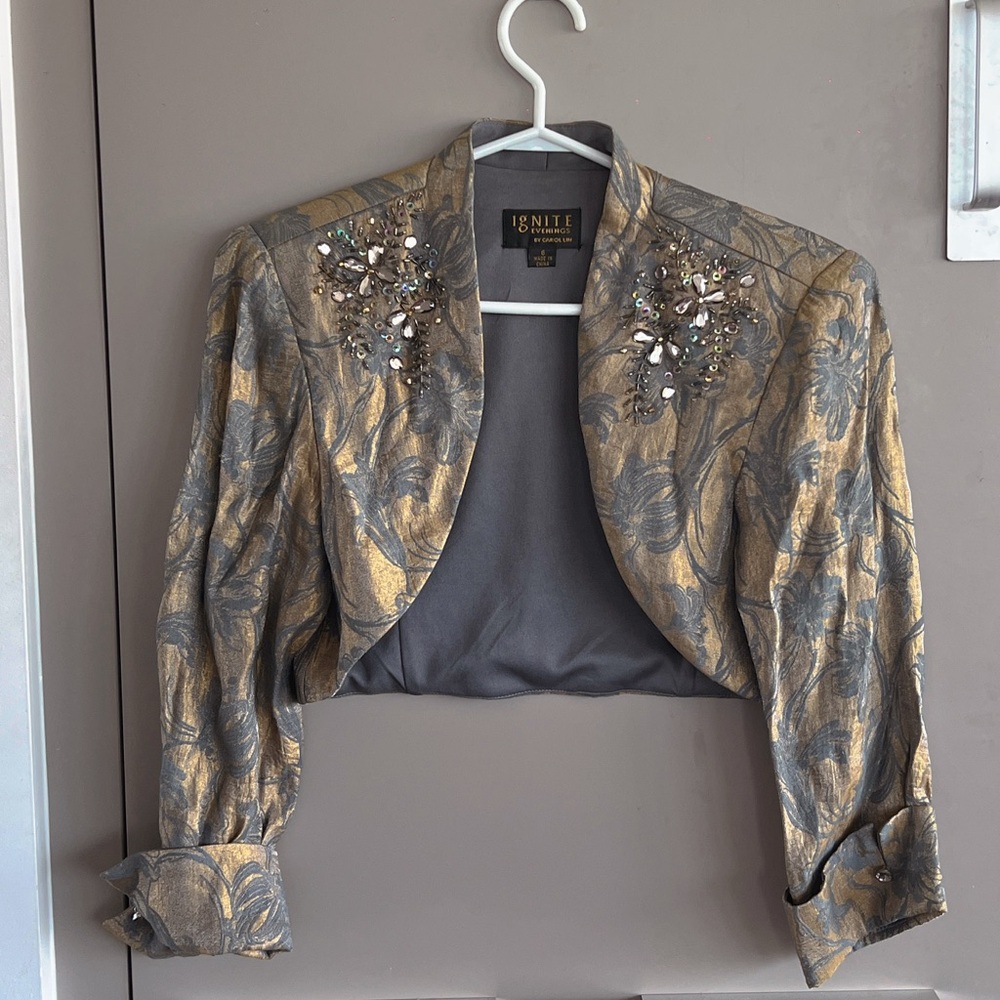 Vintage crop suit from Stockholm